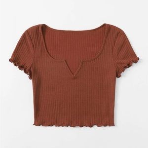 Lettuce Trim Crop Top